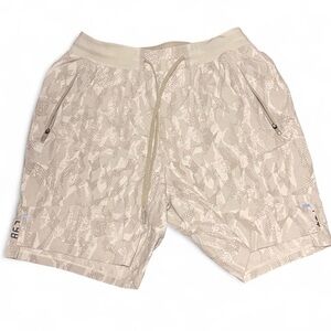 lululemon✨ Tan Patterned Men Shorts